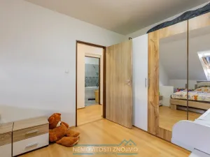 Prodej bytu 3+1, Hevlín, 101 m2