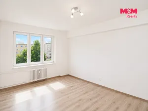 Pronájem bytu 2+1, Ostrava - Poruba, Nezvalovo náměstí, 57 m2
