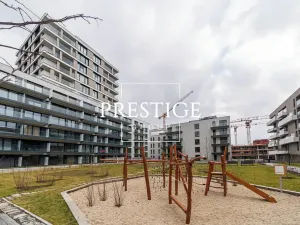 Pronájem bytu 1+kk, Praha - Žižkov, Šrámkové, 36 m2