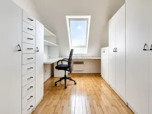 Prodej činžovního domu, Křižanov, Benešovo náměstí, 530 m2