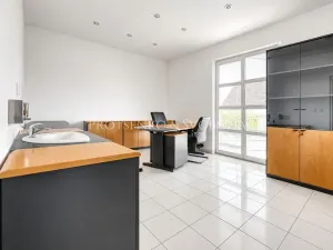 Prodej ordinace, Křižanov, Benešovo náměstí, 530 m2