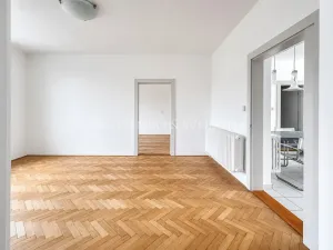 Prodej ordinace, Křižanov, Benešovo náměstí, 530 m2