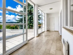 Prodej vily, Křižanov, Benešovo náměstí, 530 m2