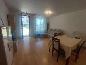 Pronájem bytu 2+kk, Praha - Vysočany, Sousedíkova, 60 m2