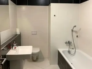 Pronájem bytu 2+kk, Praha - Stodůlky, náměstí Junkových, 58 m2