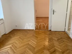 Pronájem bytu 2+1, Praha - Podolí, Pravá, 68 m2