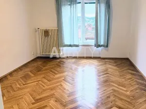 Pronájem bytu 2+1, Praha - Podolí, Pravá, 68 m2