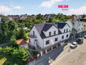 Pronájem rodinného domu, Jindřichův Hradec - Jindřichův Hradec III, U Nemocnice, 164 m2
