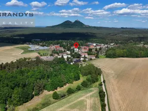 Prodej rodinného domu, Okna, 630 m2