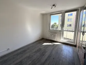 Pronájem bytu 2+1, Hrušovany u Brna, Sídliště, 58 m2