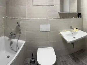 Pronájem kanceláře, Brno - Černá Pole, třída Generála Píky, 84 m2