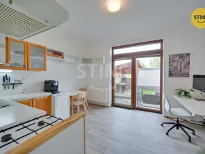 Prodej rodinného domu, Pardubice, Ve Lhotkách, 340 m2
