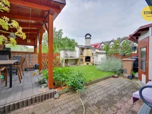 Prodej rodinného domu, Pardubice, Ve Lhotkách, 340 m2