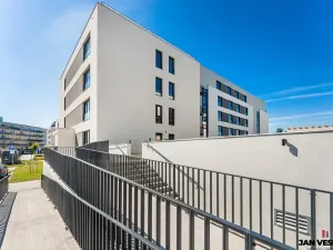 Prodej bytu 1+kk, Plzeň, Železná, 32 m2