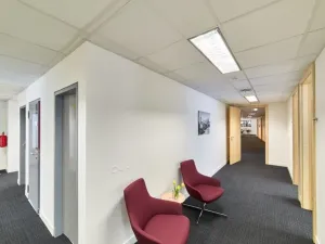 Pronájem kanceláře, Praha - Hlubočepy, Nádražní, 49 m2