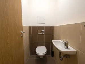 Pronájem bytu 2+kk, Praha - Vysočany, Ocelářská, 59 m2