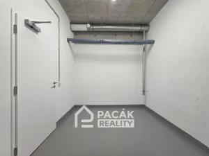 Pronájem - jiné, Olomouc, Milana Ticháka, 11 m2