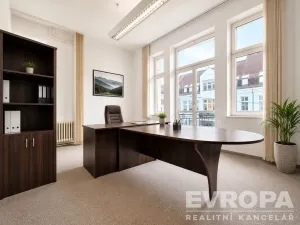 Pronájem kanceláře, Vrchlabí, Krkonošská, 160 m2