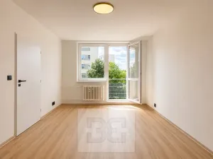Pronájem bytu 2+kk, Brno, třída Generála Píky, 50 m2