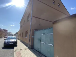 Pronájem bytu 1+1, Kladno, Školská, 35 m2