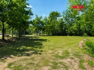 Pronájem komerčního pozemku, Hradec Králové - Plačice, 1000 m2