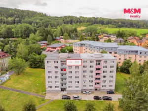 Prodej bytu 3+1, Karlovy Vary, Svatošská, 82 m2