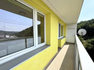 Pronájem bytu 1+kk, Náchod, Běloveská, 30 m2