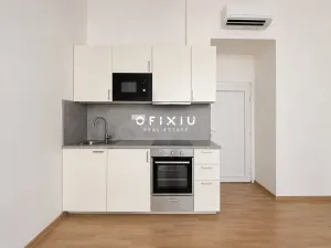 Pronájem kanceláře, Brno, Sukova, 51 m2