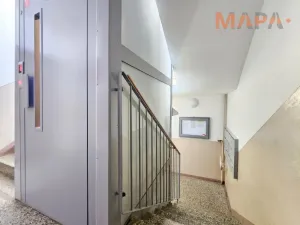 Prodej bytu 3+1, Jirkov, U Stadionu, 76 m2