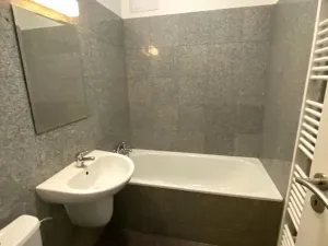 Pronájem bytu 2+kk, Praha - Vysočany, Freyova, 55 m2