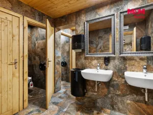 Prodej obchodního prostoru, Jablonec nad Nisou, Komenského, 600 m2