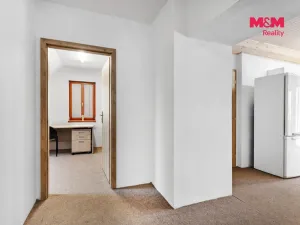 Prodej obchodního prostoru, Jablonec nad Nisou, Komenského, 600 m2