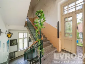 Prodej rodinného domu, Hostinné, A. Jiráska, 320 m2