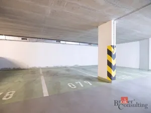 Prodej bytu 2+kk, Praha - Libeň, Nad Okrouhlíkem, 58 m2