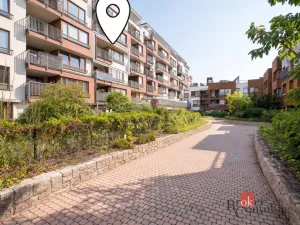 Prodej bytu 2+kk, Praha - Libeň, Nad Okrouhlíkem, 58 m2
