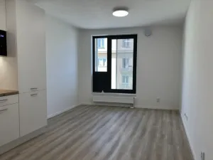 Pronájem bytu 1+kk, Praha - Košíře, 26 m2