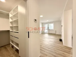 Pronájem bytu 3+kk, Hustopeče, U Větrolamu, 75 m2