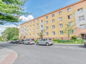 Pronájem bytu 2+1, Dřevohryzy, 51 m2