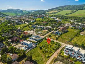 Prodej pozemku pro bydlení, Beroun, 1054 m2