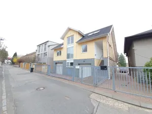 Pronájem rodinného domu, Praha - Řepy, 300 m2