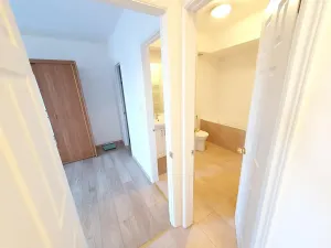 Pronájem bytu 3+1, Praha - Libeň, Společná, 80 m2