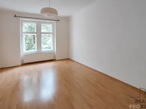Pronájem bytu 2+1, Praha - Vršovice, 28. pluku, 70 m2
