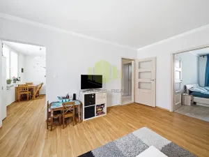 Prodej bytu 3+1, Olomouc, Trnkova, 66 m2
