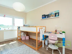 Prodej bytu 2+kk, Praha, Zimova, 55 m2