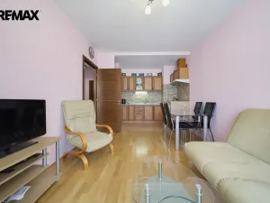 Prodej bytu 2+kk, Karlovy Vary, Jateční, 40 m2