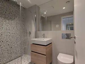 Pronájem bytu 1+kk, Praha - Radlice, U Komína, 34 m2