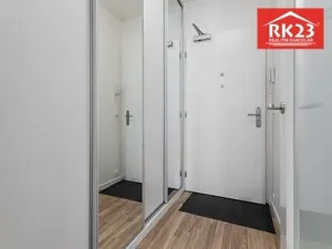 Pronájem bytu 1+kk, Praha - Libeň, Novovysočanská, 24 m2