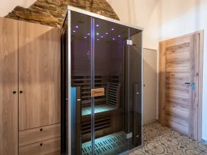 Prodej bytu 2+kk, Jáchymov, náměstí Republiky, 70 m2