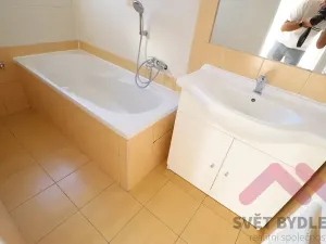 Pronájem bytu 2+kk, Praha - Krč, Humpolecká, 40 m2