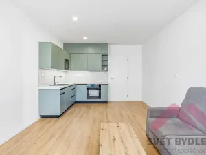Pronájem bytu 1+kk, Praha - Modřany, Komořanská, 37 m2